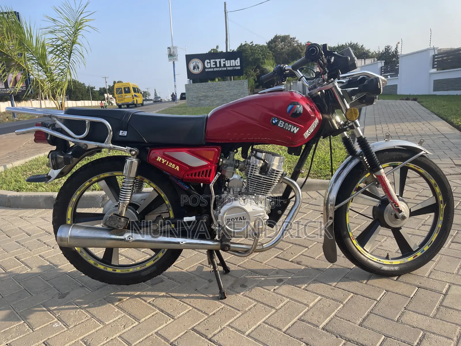Royal RY125 2025 Red