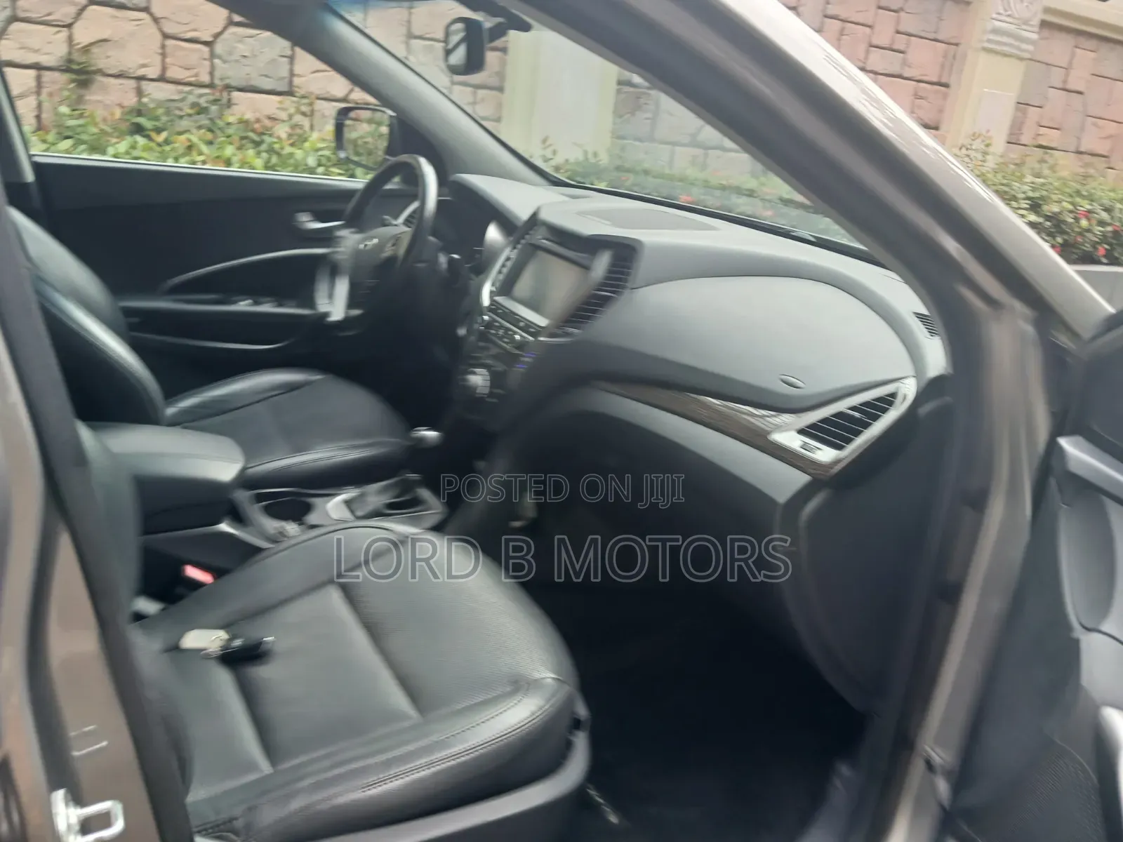Hyundai Santa Fe 2017 Gray