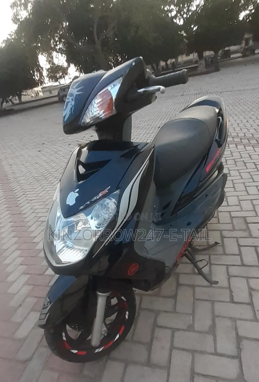 Yamaha 2021 Black