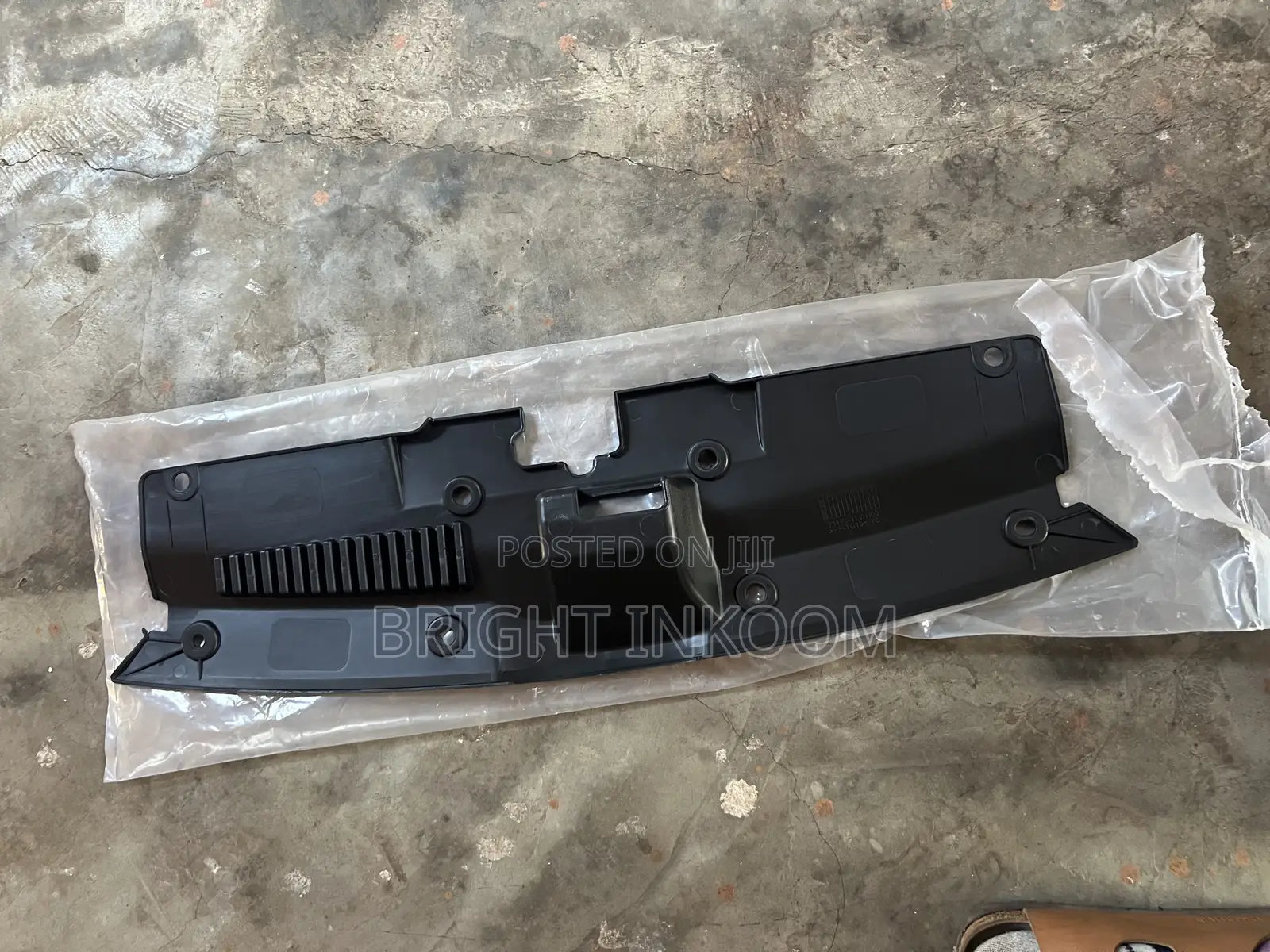 Honda CRV 2020 2021 Front Grilles Upper Cover