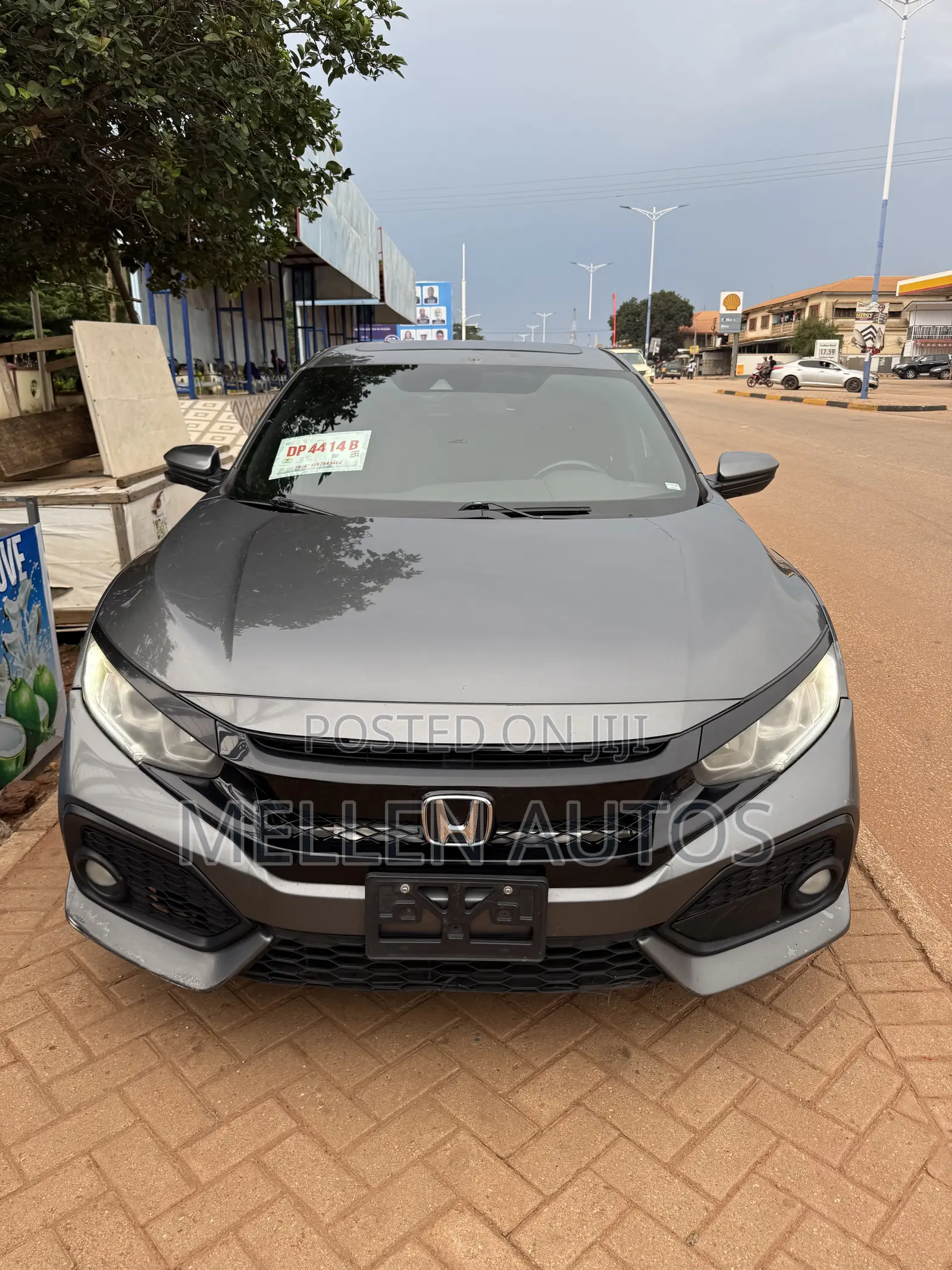 Honda Civic Sport 4dr Hatchback (1.5L 4cyl) 2017 Gray
