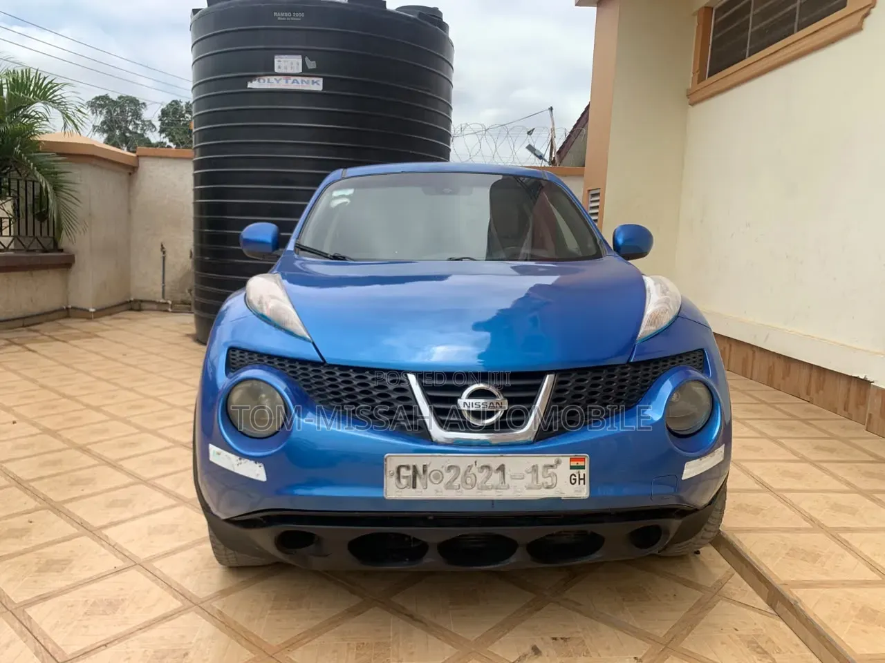 Nissan Juke 2012 Blue