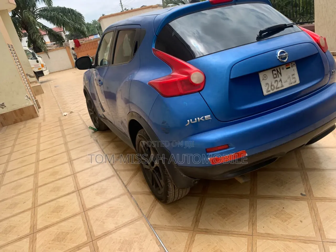 Nissan Juke 2012 Blue