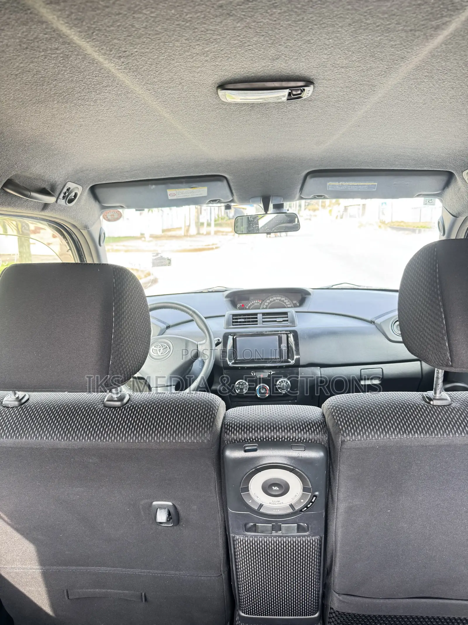 Toyota bB 2015 Black