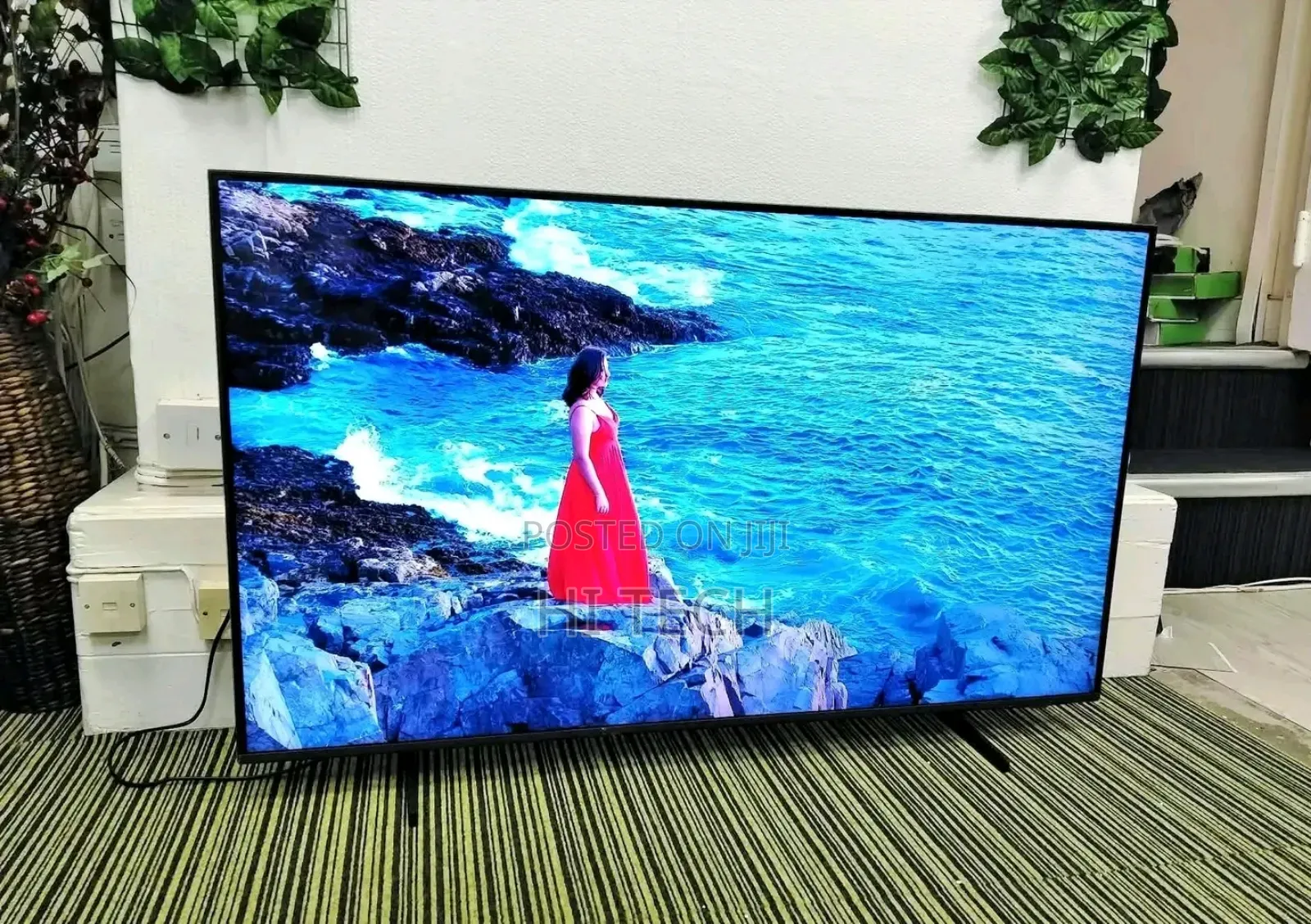 Samsung 50inches Smart TV