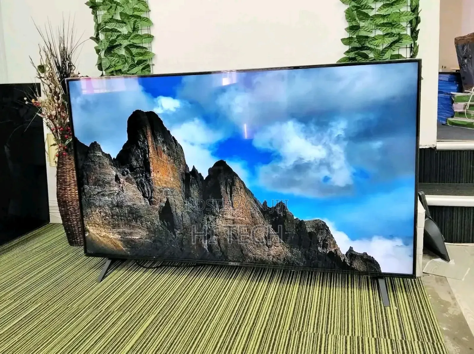 LG 55inches Smart TV