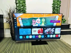 Samsung 65inches Smart TV