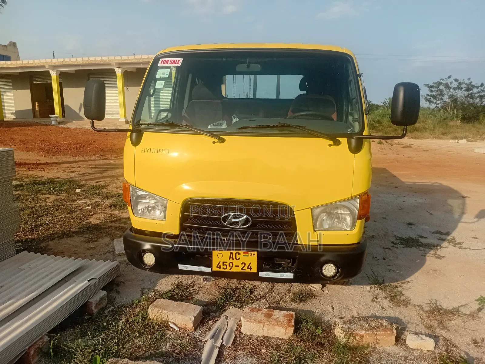 Foreign Used Hyundai Mighty. 2010 Yellow