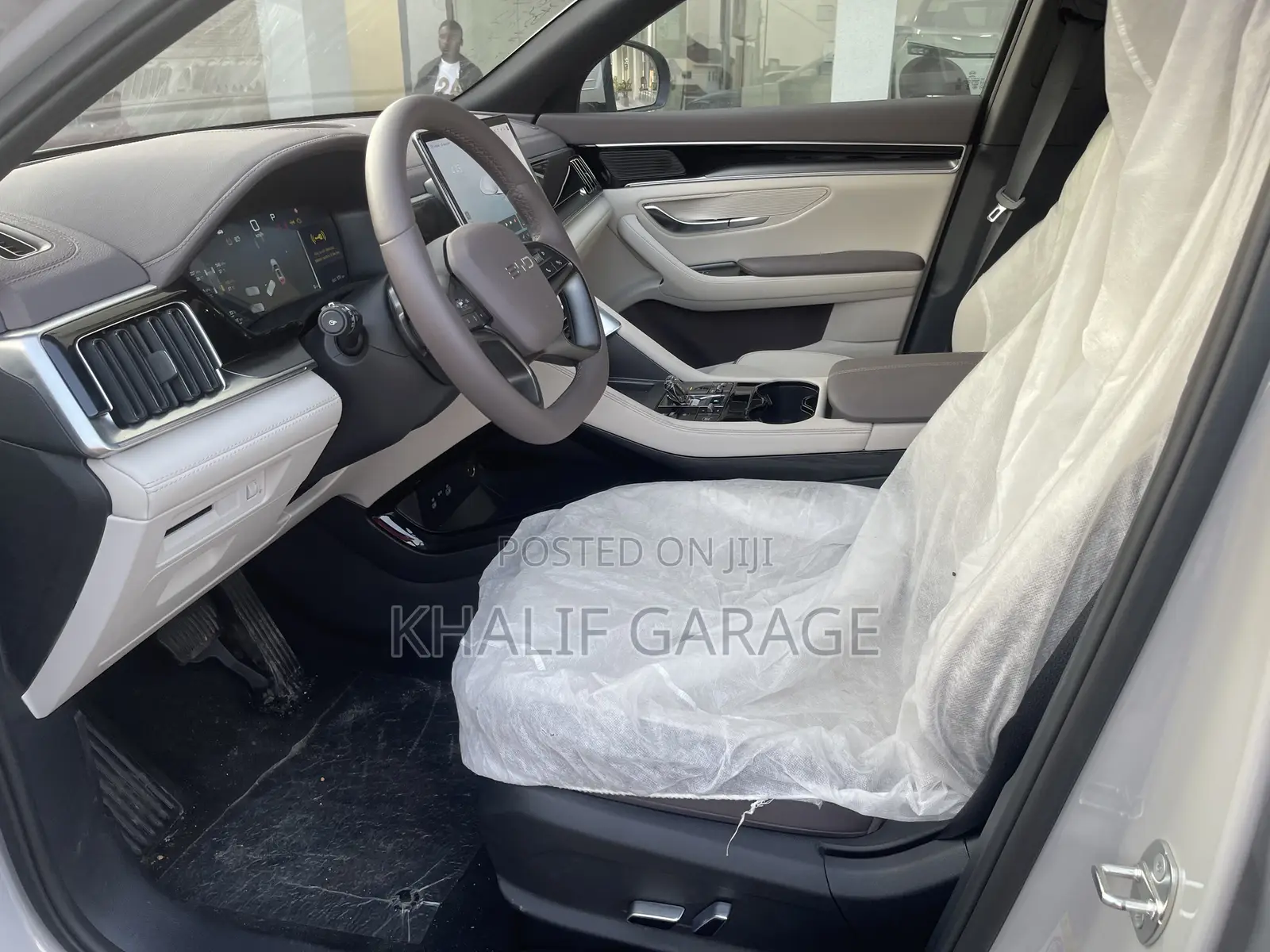 New BYD Song Plus DM-i 2025 Off white