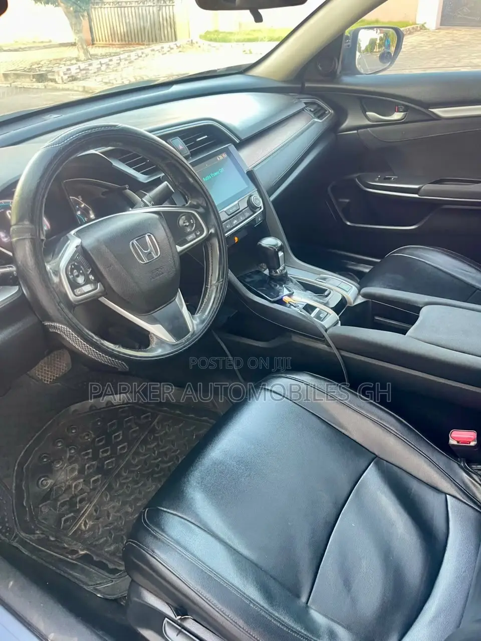 Honda Civic EX-L Sedan 2018 Gray