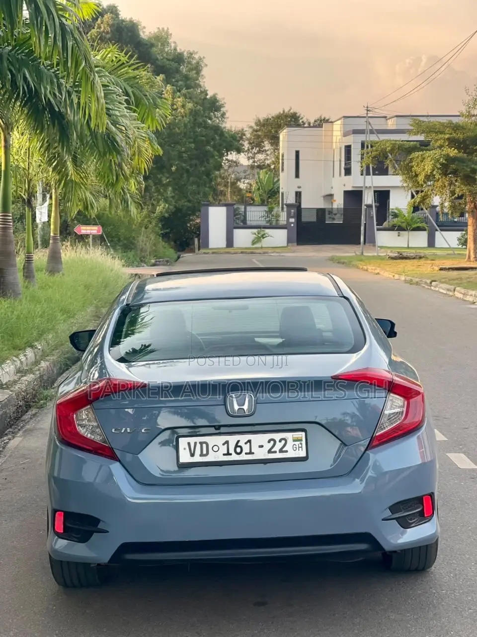 Honda Civic EX-L Sedan 2018 Gray