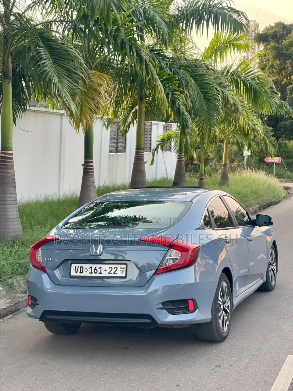 Honda Civic EX-L Sedan 2018 Gray