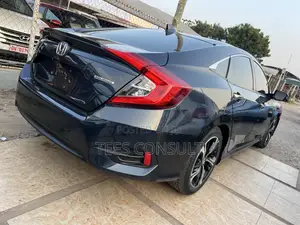 Honda Civic 2016 Black