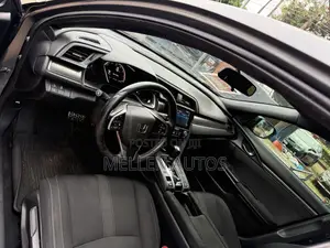Honda Civic Sport 4dr Hatchback (1.5L 4cyl) 2017 Gray