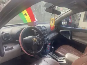 Toyota RAV4 2.5 2010 Black