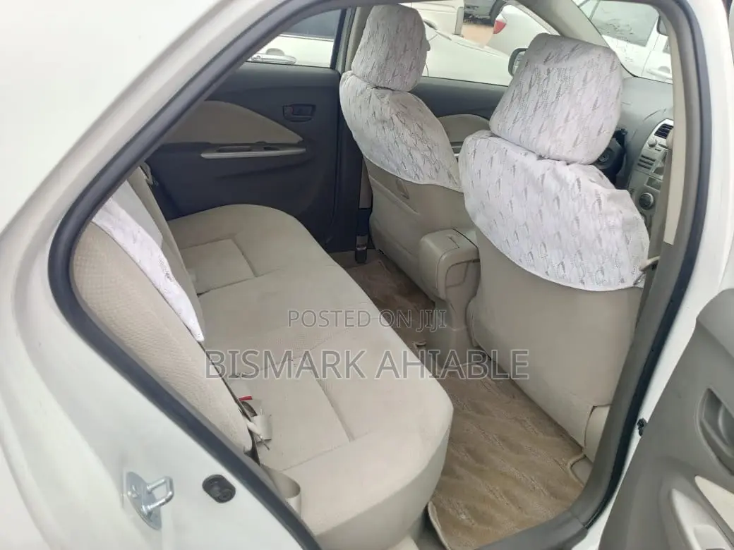 Toyota Belta 2010 White
