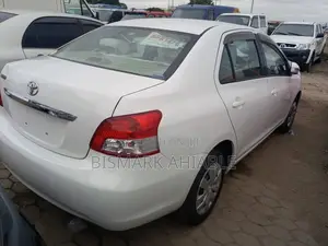 Toyota Belta 2010 White