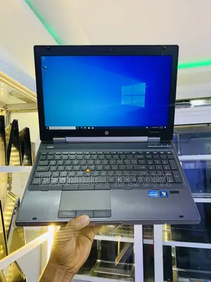 Laptop HP EliteBook 8560W 8GB Intel Core i7 HDD 250GB