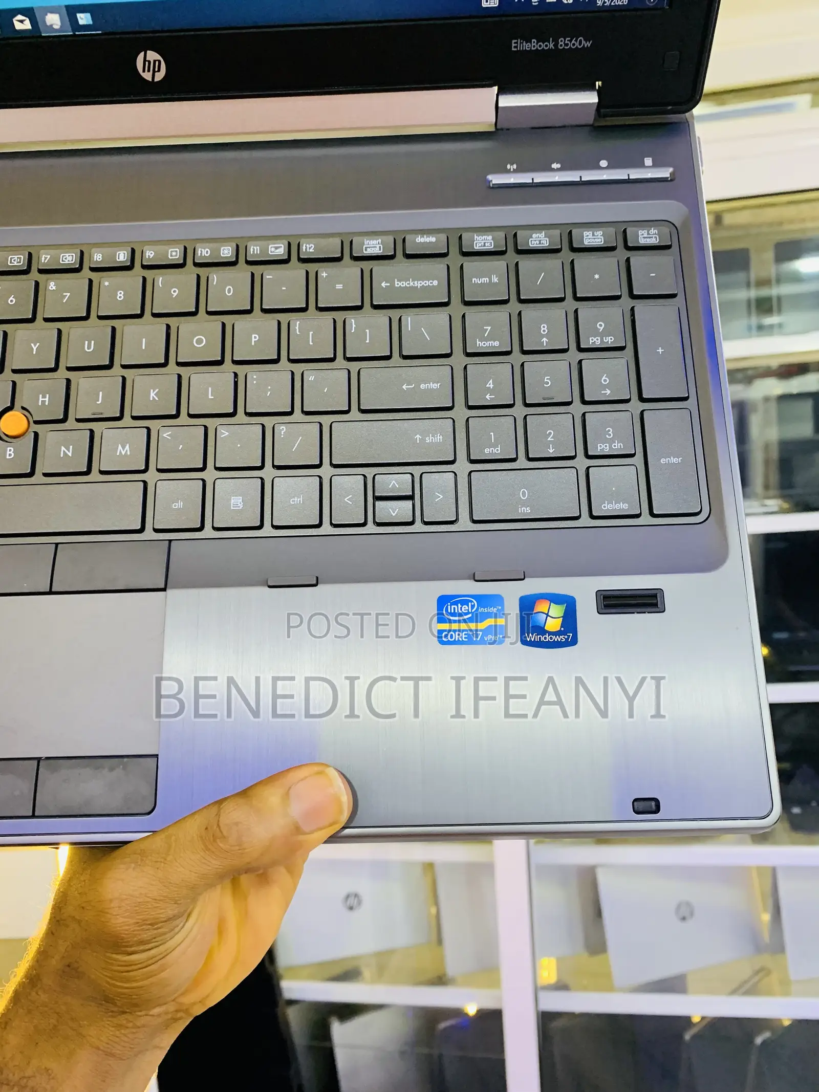Laptop HP EliteBook 8560W 8GB Intel Core i7 HDD 250GB