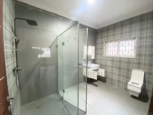 5bdrm House in Spintex Coastal, Coca Cola for rent