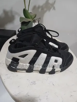 Nike Uptempo Sneakers