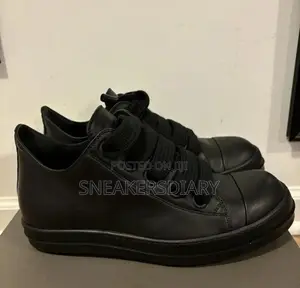 All Black RICK OWENS Sneaker