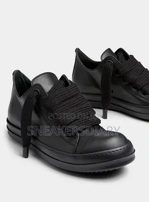 All Black RICK OWENS Sneaker