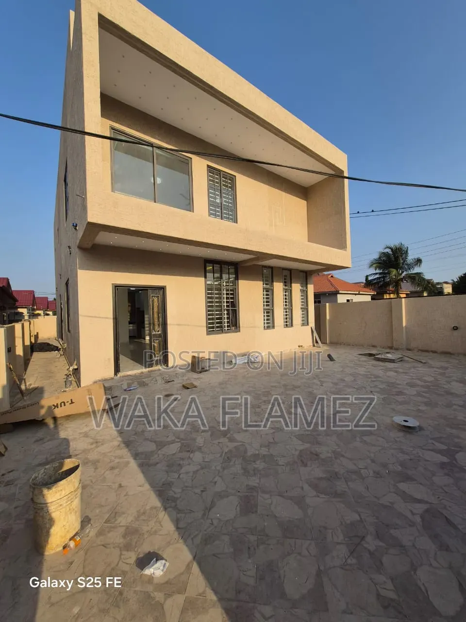 3bdrm Duplex in Dvla, Amasaman for sale