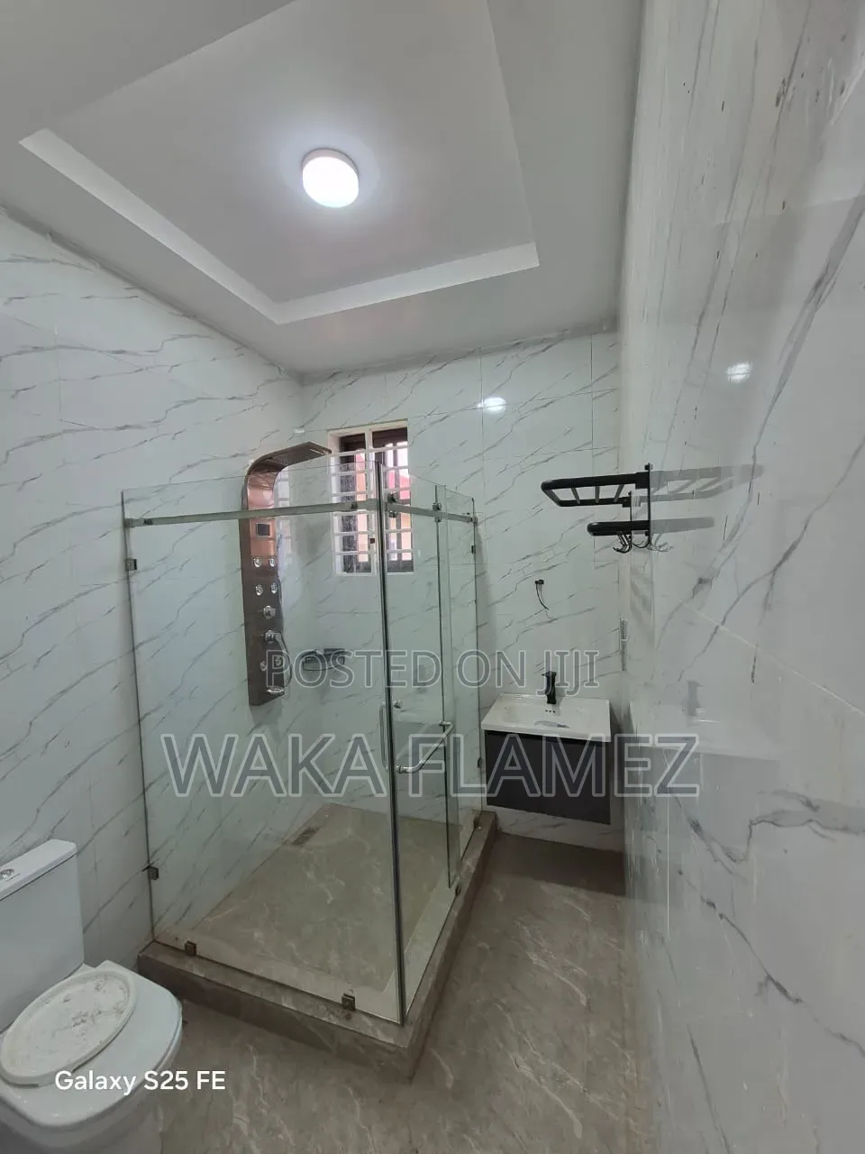 3bdrm Duplex in Dvla, Amasaman for sale