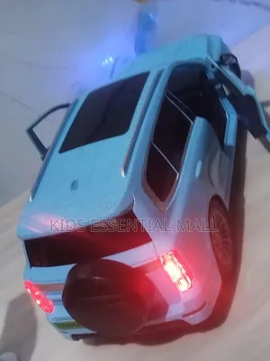 Remote Control Toy Electric SUV Car Set
