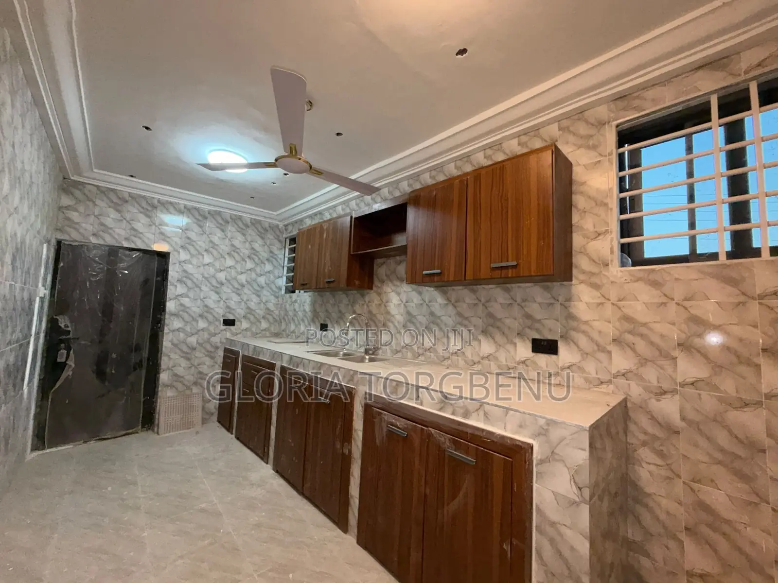 4bdrm Apartment in Nmai Dzorn for rent
