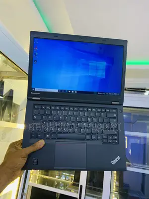 Laptop Lenovo ThinkPad T440p 4GB Intel Core i5 HDD 500GB