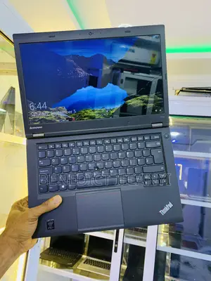 Laptop Lenovo ThinkPad T440p 4GB Intel Core i5 HDD 500GB