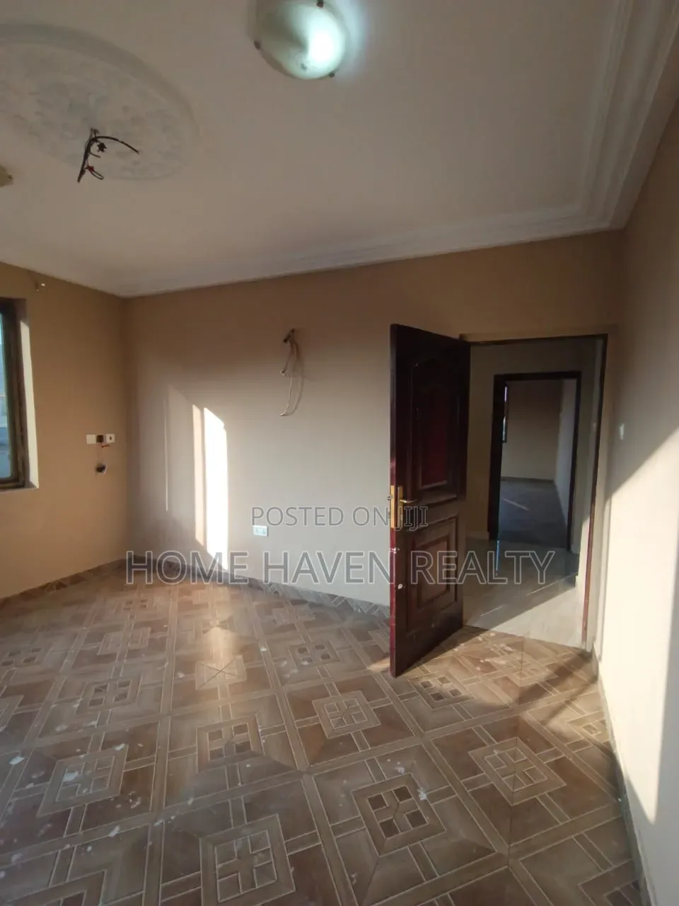 6bdrm House in Spintex Comm 17, Baatsona Total for rent
