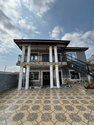 1bdrm Apartment in Community 8, Lake Side Estate for rent