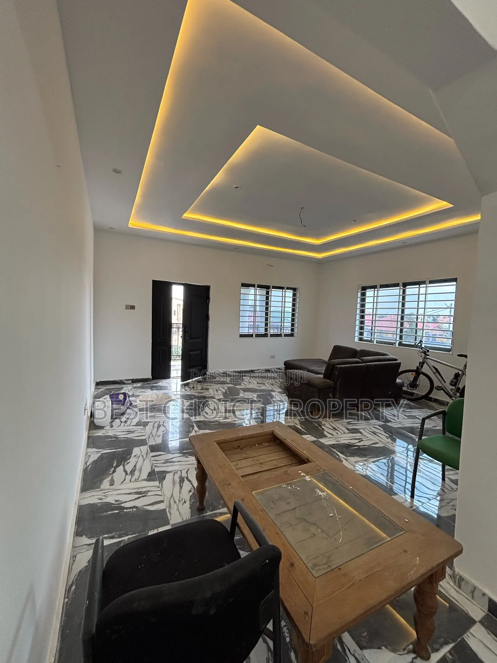 1bdrm Apartment in Community 8, Lake Side Estate for rent