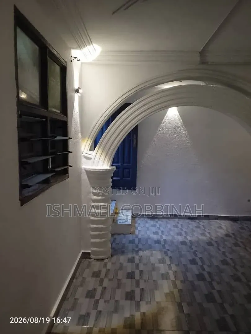 7bdrm Apartment in Ishmit Housing Hub, New Town for sale