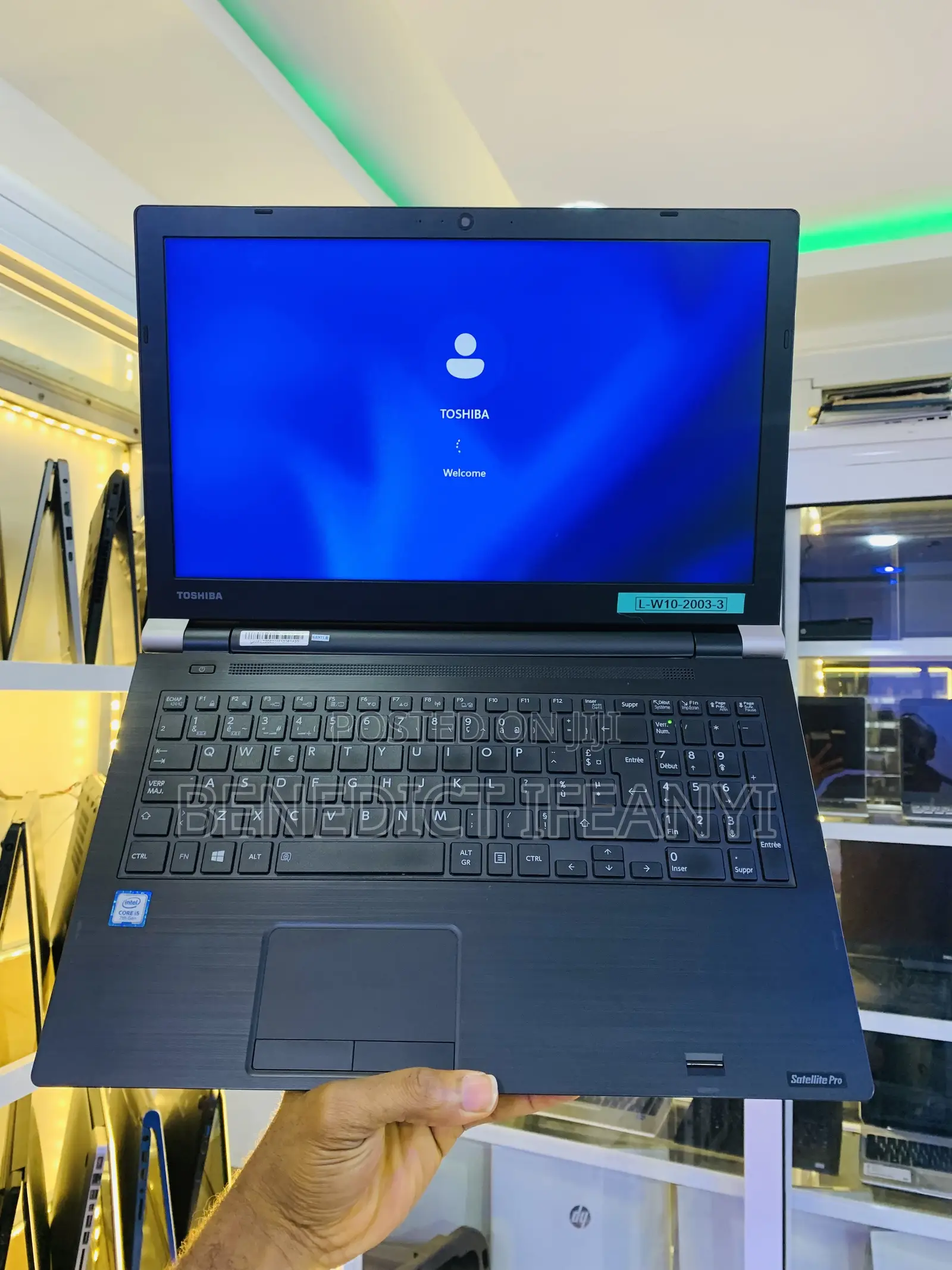 Laptop Toshiba Satellite Pro A300 8GB Intel Core i5 SSD 256GB