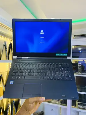 Laptop Toshiba Satellite Pro A300 8GB Intel Core i5 SSD 256GB