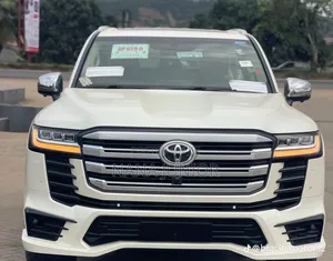 Toyota Land Cruiser 3.5 Petrol 4WD 2022 White