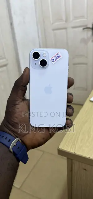 Apple iPhone 15 256 GB White