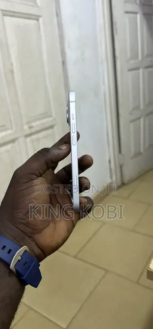 Apple iPhone 15 256 GB White