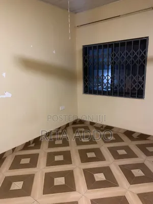 2bdrm Apartment in Lakeside for rent