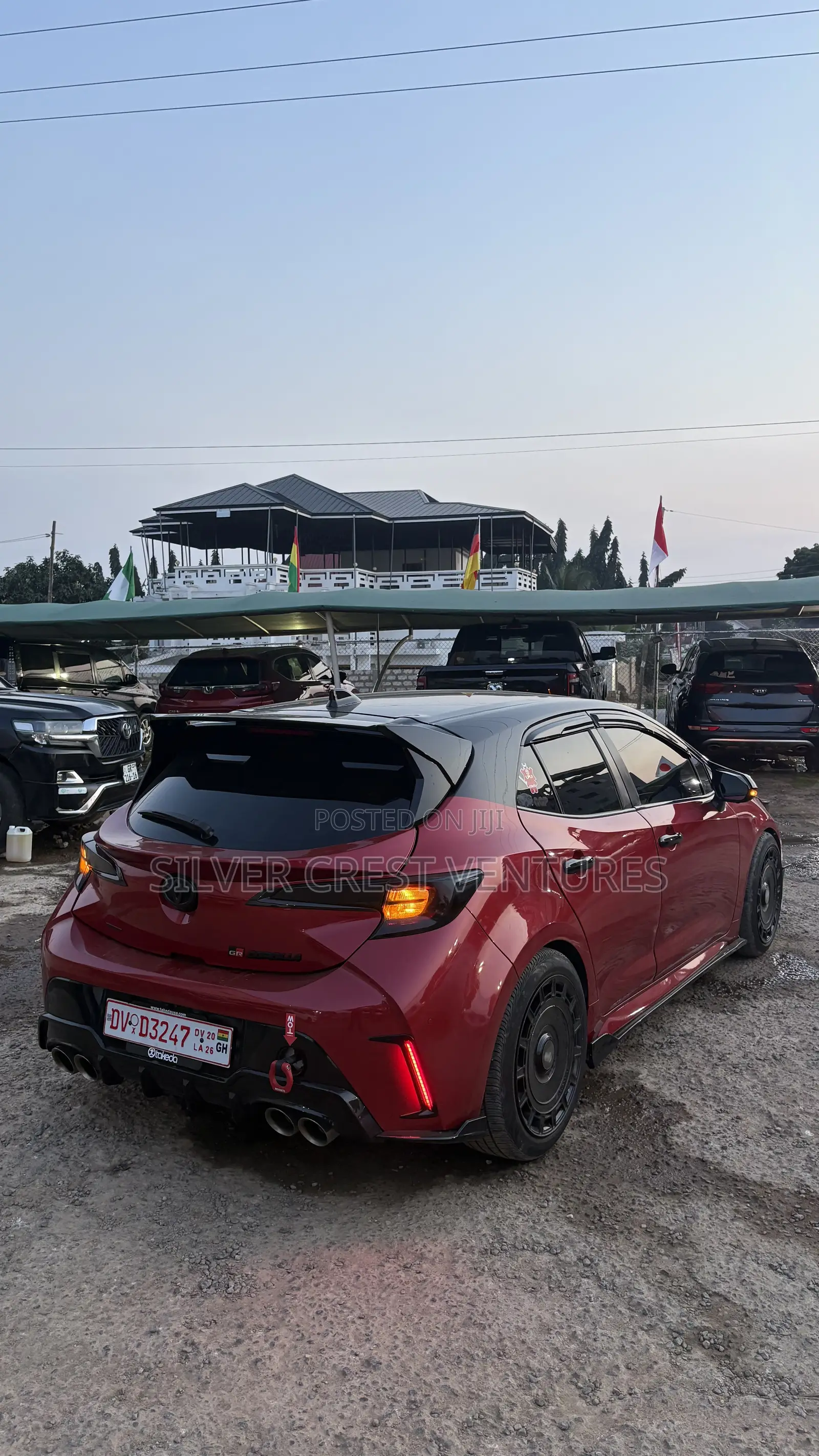 Toyota Corolla XSE 2021 Red