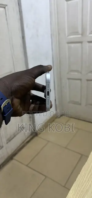 Apple iPhone 16 128 GB White