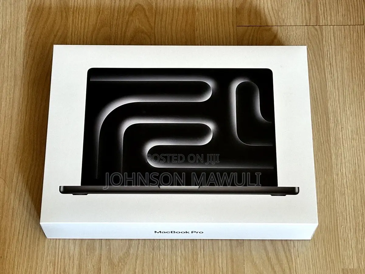 New Laptop Apple MacBook Pro 2025 M5 16GB Apple M5 SSD 1T
