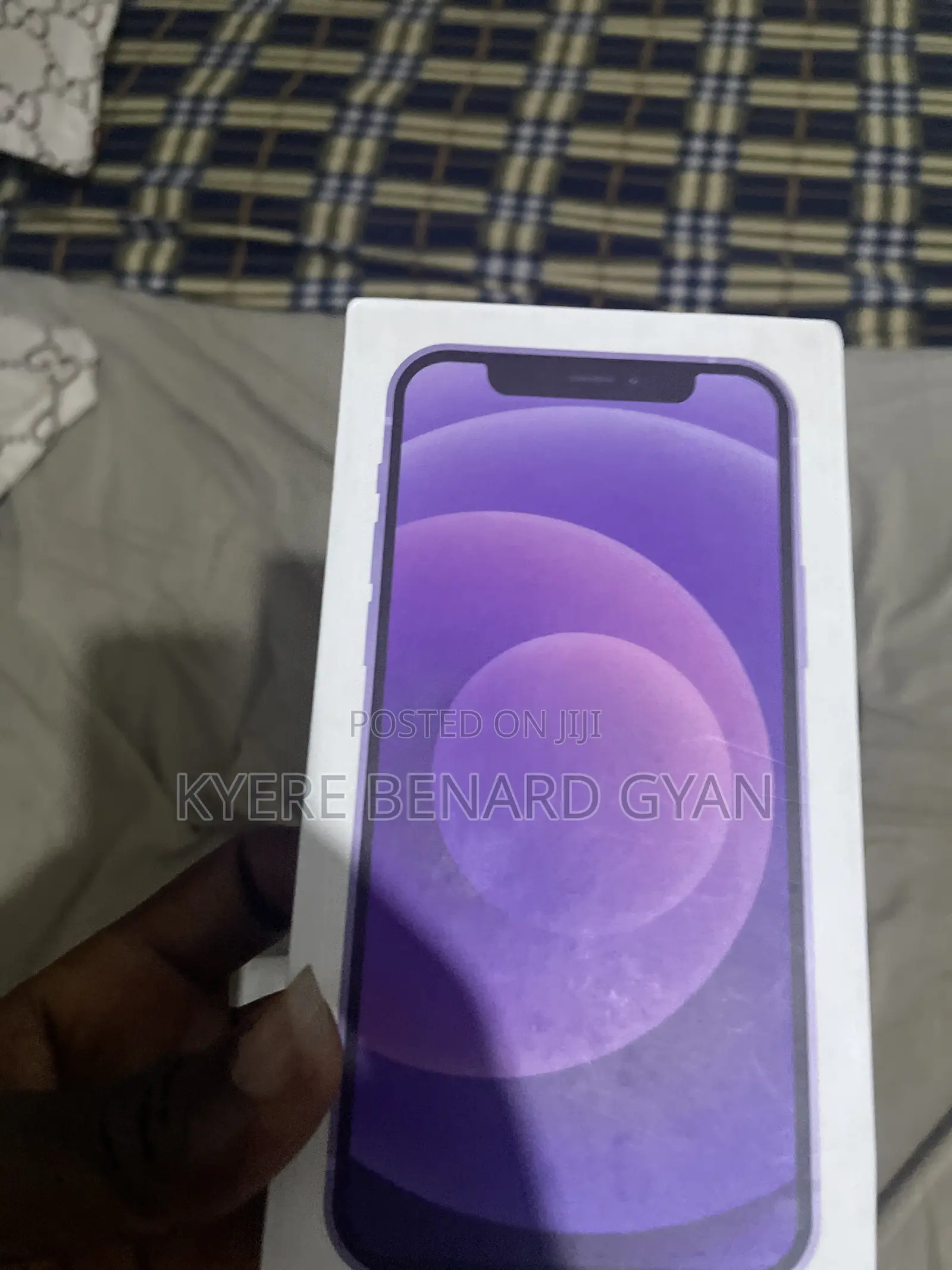 Apple iPhone 12 64 GB Purple