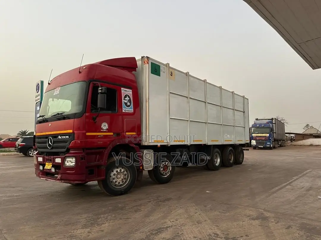 Mercedes Benz ACTROS 22