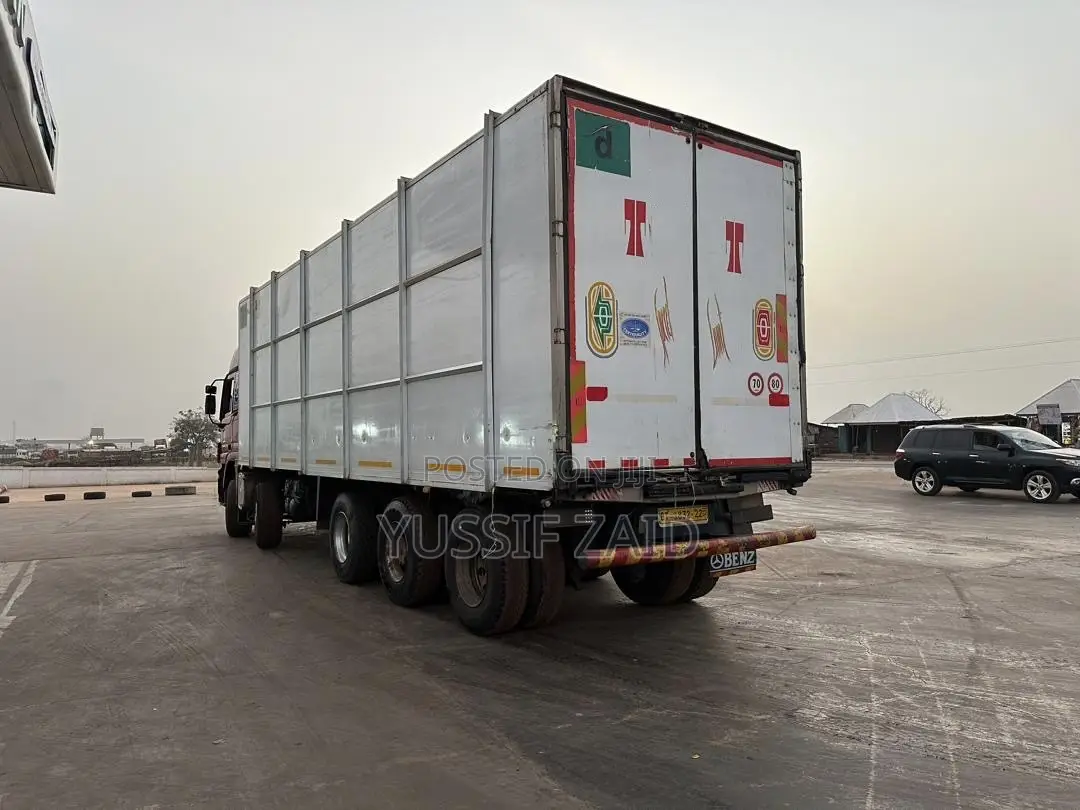Mercedes Benz ACTROS 22