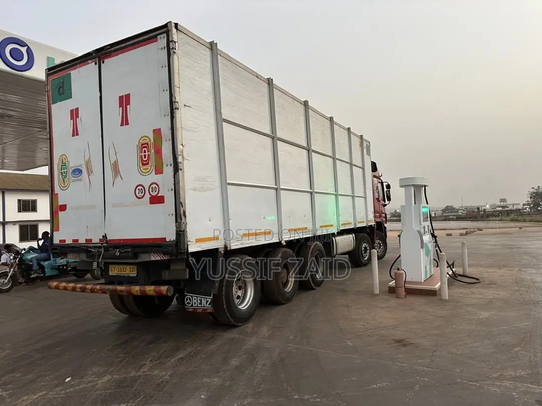 Mercedes Benz ACTROS 22